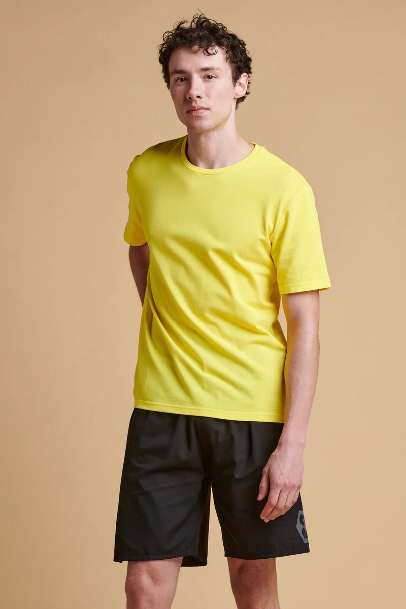 #color_Yellow font