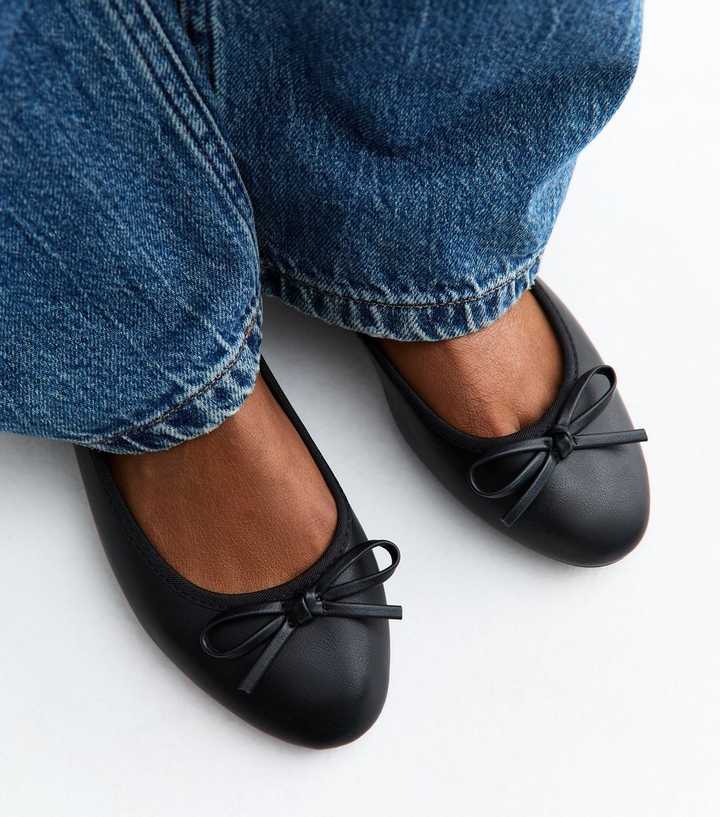 Black Faux Leather Classic Ballet Flats